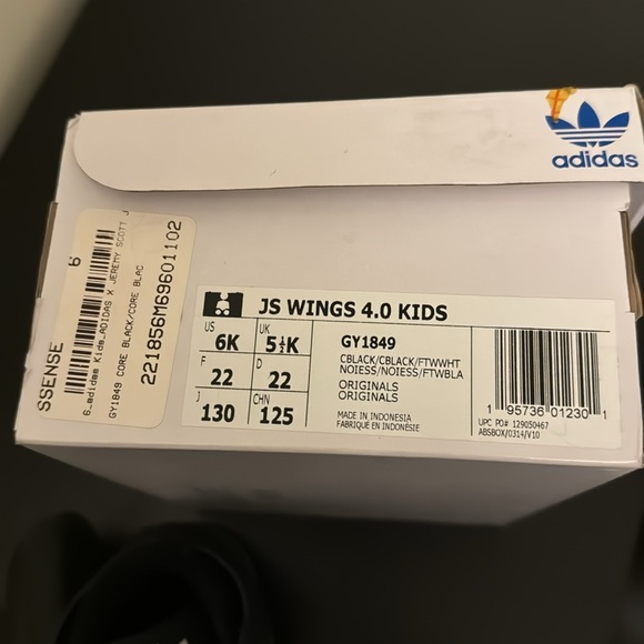 Toddler Adidas X Jeremy Scott Sneaker🖤 - Picture 4 of 4